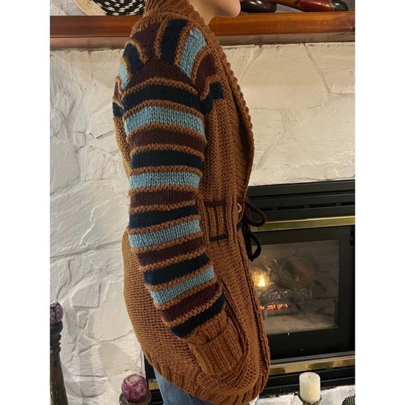 Vintage Arlanna for X-RATED Handknit Cardigan - Picture 4 of 13